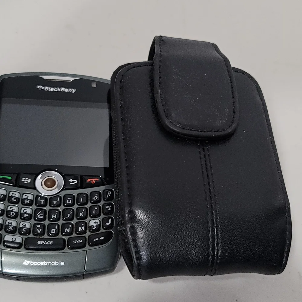 Classic Black QWERTY Phone - Boost Mobile